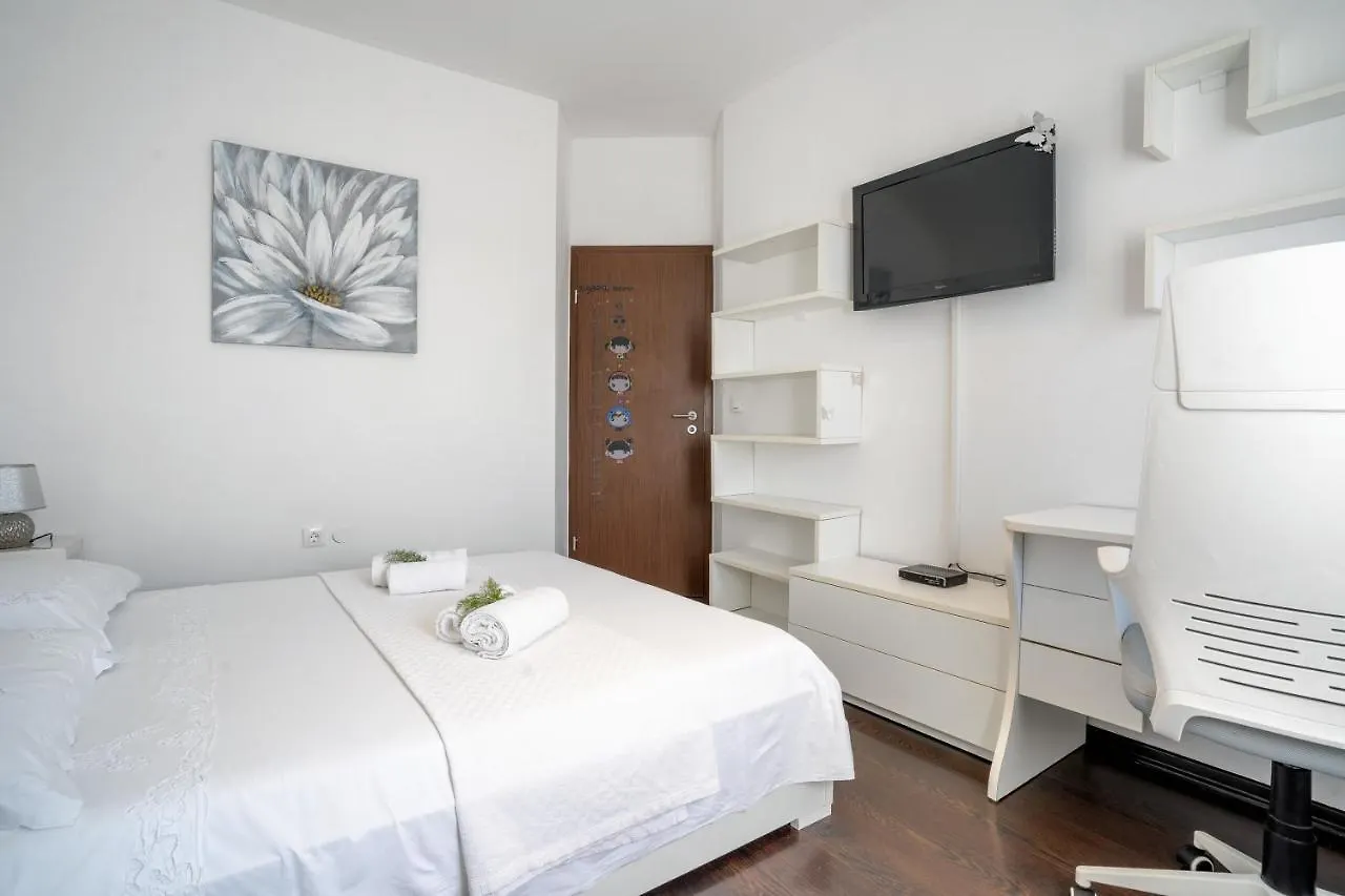 Apartment Elizabeta 0*, Sali Croatia