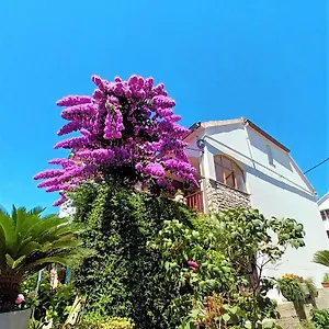 Nada Apartman
